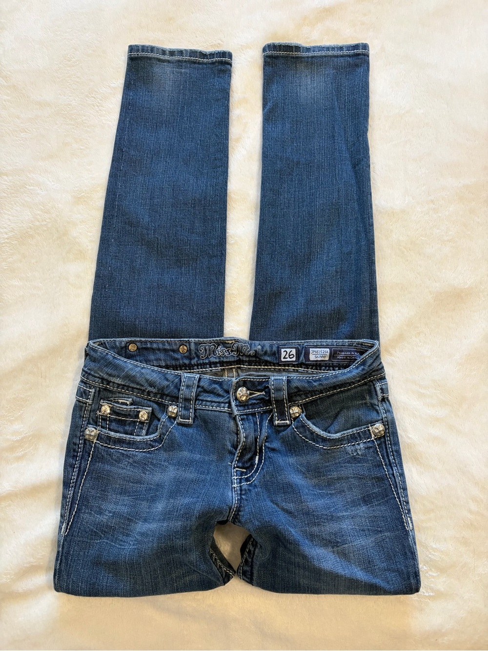 Miss Me Women's Medium Blue Skinny Jeans with Contrast Stitching